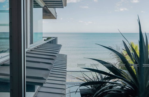 Yamba Apartment | ON THE Rocks - Yamba's Ultimate Absolute Beachdirft Residence - Holiday Yamba