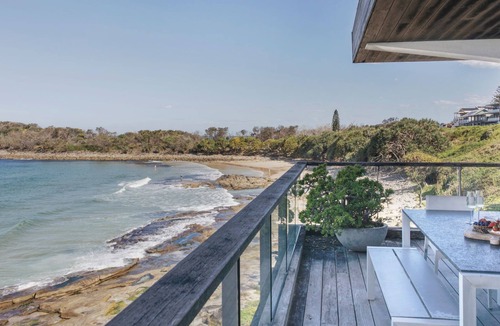 Yamba Apartment | ON THE Rocks - Yamba's Ultimate Absolute Beachdirft Residence - Holiday Yamba
