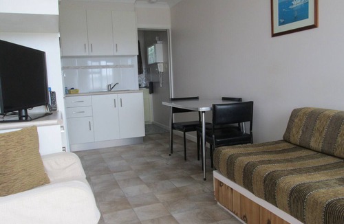 Bermagui Apartment | One Bedroom Apartment Close to the Beach and Fishing