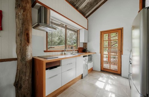 Yallingup Siding House | Orchard Cottage - Romantic Bushland Wellness Retreat