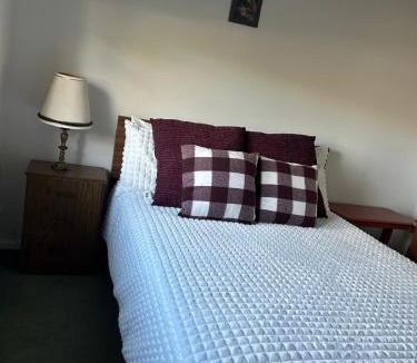 Stanthorpe House | Orchid House Shared