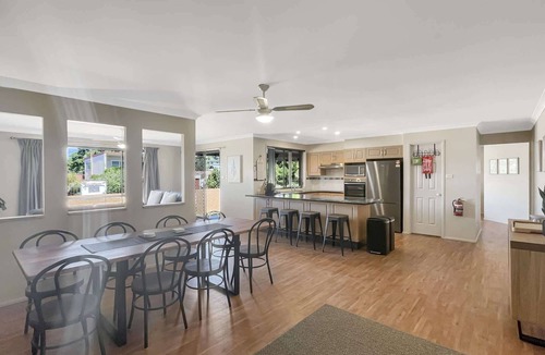 Batehaven House | Our Haven: 4-Bed Escape Near Beach & Mogo Trails