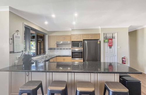 Batehaven House | Our Haven: 4-Bed Escape Near Beach & Mogo Trails