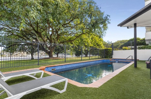 New Farm Apartment | Oxlade Luxury Riverfront Apartments