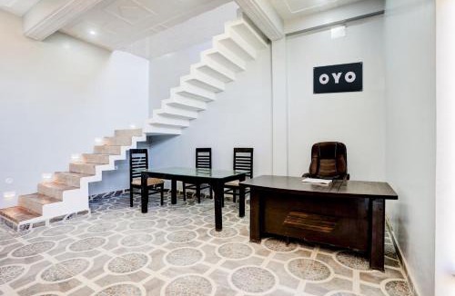 Naini Hotel | OYO 83224 Hotel Sangam village