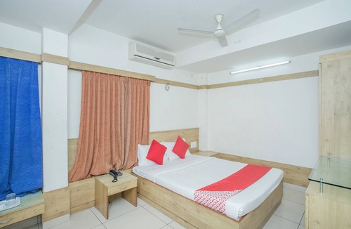 JP Nagar Hotel | OYO 8501 Abhimaani Comforts