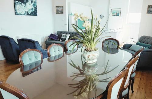 Queenscliff House | Ozone Tower