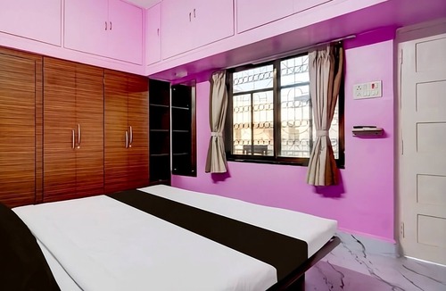 Pimpri Colony Hotel | P1 Staycation