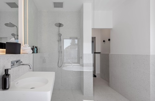 Yamba Hotel | Pacific Hotel Yamba