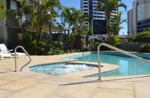 Broadbeach Apartment | Pacific Resort Broadbeach