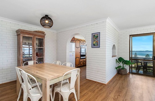 Bonny Hills House | Pacifica - 3 Bedroom holiday house in Bonny Hills