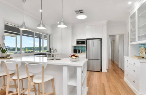 Pokolbin House | Palmers Lane Vineyard Homestead and Cottage