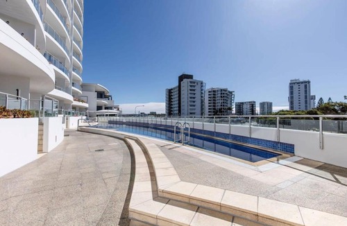 Maroochydore Apartment | Panoramic Ocean Views At Maroochydore