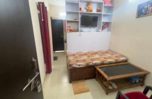 Lucknow Apartment | Panwar
