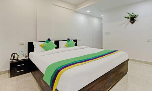 Kolkata Hotel | PARKSTONE
