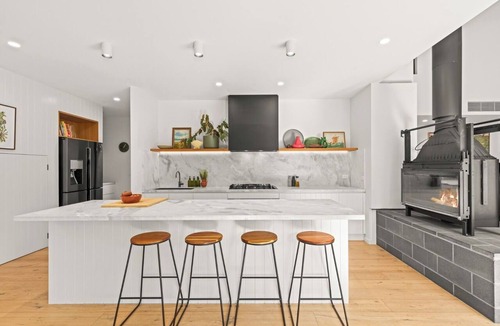 Barwon Heads House | Peaceful Coastal With Pool