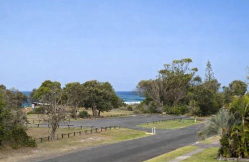 Forster House | Pebbly Beach Estate