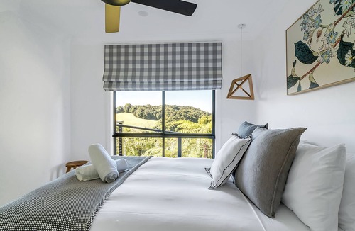 Robertson House | 'Peelwood Cottage' - Moments from Robertson Village with 360 ° Escarpment Stunning Views.