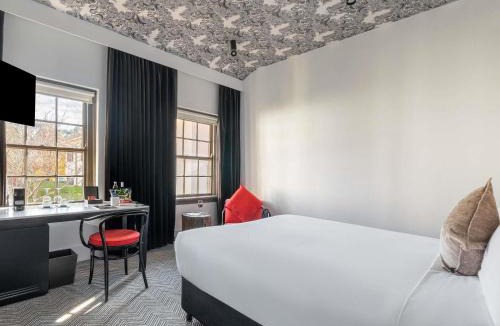 City West Hotel | Peppers Gallery Hotel
