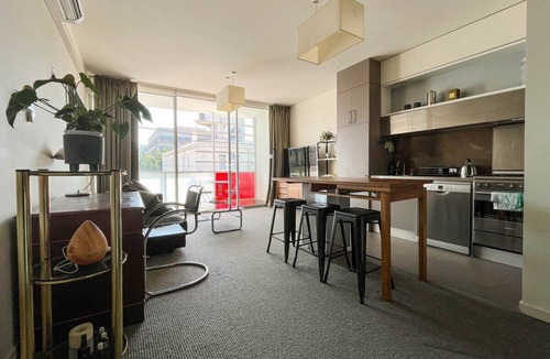 Windsor Apartment | Perfect 1BR Windsor Executive to Explore Melbourne