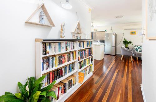 Toogoom House | Pet friendly beachfront home- sleeps 8