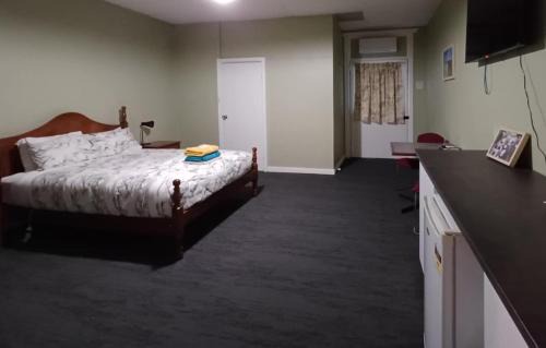Peterborough Hotel | PETERBOROUGH HOTEL