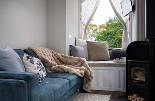 Hepburn House | Piccola Blu is a tiny retreat designed for stillness, cosy corners and whispering garden