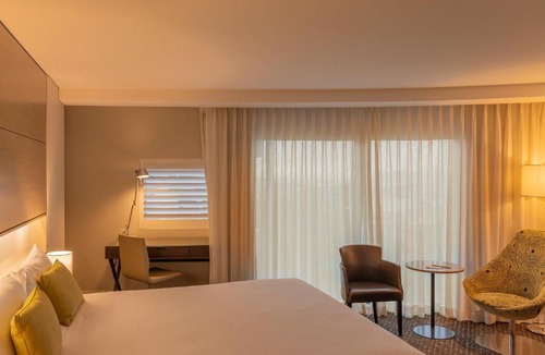Kangaroo Point Hotel | Point Hotel