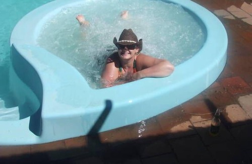 Broken Hill House | Pool House accommodation