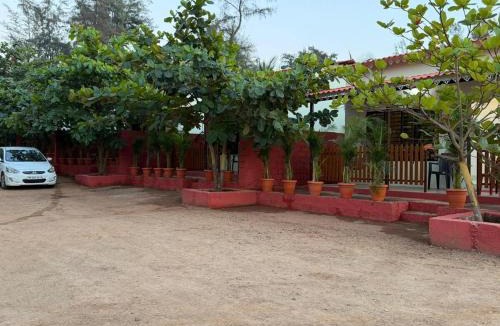 Ratnagiri House | Private Beach - Exotic Sea View Resort