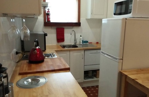 Rosewater Apartment | Private Modern Funky Self Contained Apartment