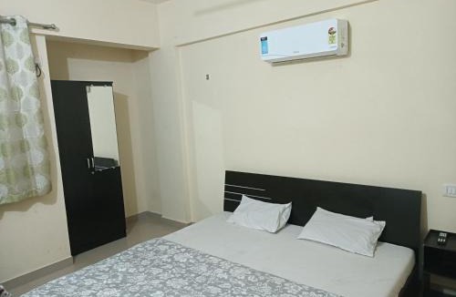 Thane West Bed & Breakfast | Private Room4 At Pushpanjali Residency Phase 2 Owale Ghodbunder Road Thane West