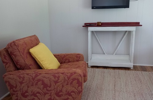 Undera Cottage | Private self-contained Cottage on working farm in Undera, Northern Victoria.