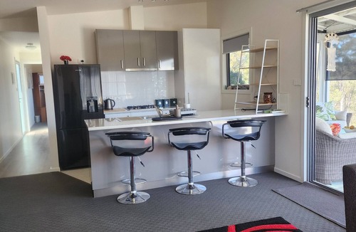 Southern House | Private Two Bedroom unit located on 63 acres Stunning views. Beautiful Sunroom.