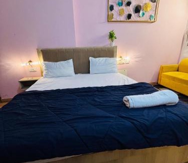 Greater Noida Apartment | Priya stays