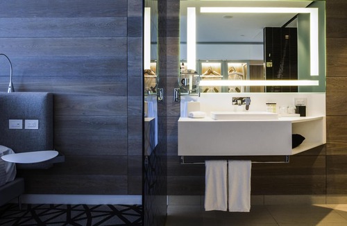 Mascot Hotel | Pullman Sydney Airport