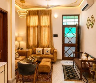 Katghora House | Pushpanjali