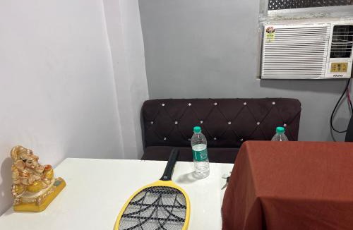 Malad West Hostel | Quick stay hostel