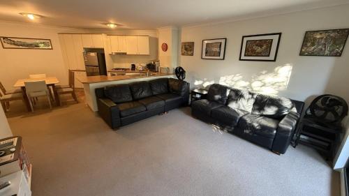 Erskineville Apartment | Quiet and convenient