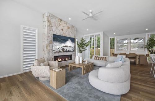Hastings Point House | Quiet Coastal Retreat with BBQ & Outdoor Space