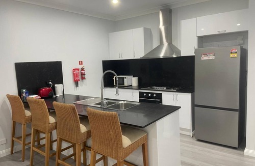 Mount Druitt House | Quiet Spacious Family House
