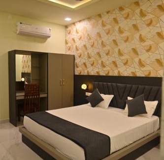 Pushkar Hotel | R K Hotel And Bar