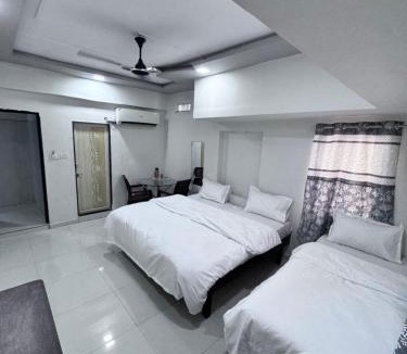 Surat House | Radha Krishna Guest House