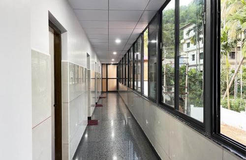 Honavar Hotel | RadhaKrishna Lodge