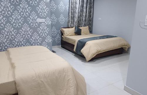 Amer Fort Road Hotel | Radhika Hotel
