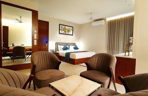 Sirsa Hotel | Radiance Hotel
