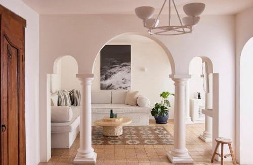 Byron Bay Hotel | Raes on Wategos