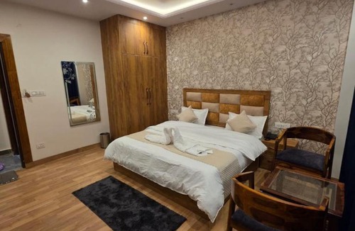 Suni House | Rahini sunset villa