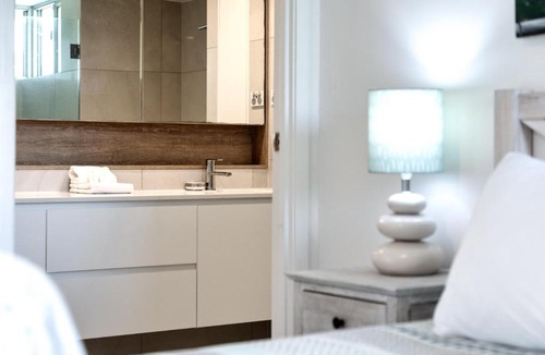 Coolangatta Apartment | Rainbow Bay Resort Holiday Apartments