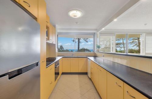 Coolangatta Apartment | Rainbow Place Unit 5
